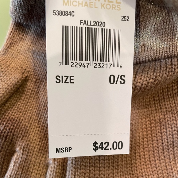 Michael Kors Tan Camel Gold Monogram MK Logo Knit Gloves NWT - Picture 6 of 6